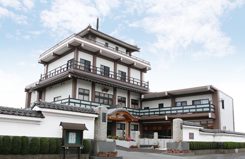 大覚寺の本堂の外観
