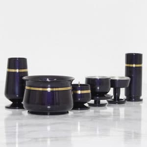 モダン仏具 夢幻 茄子紺色イメージ画像